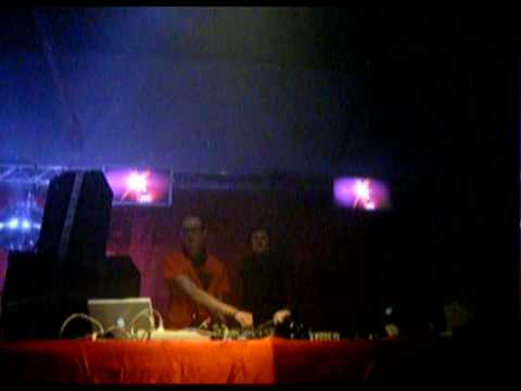 Mayday 2009 - Kollektiv Turmstrasse - Massive Mome...