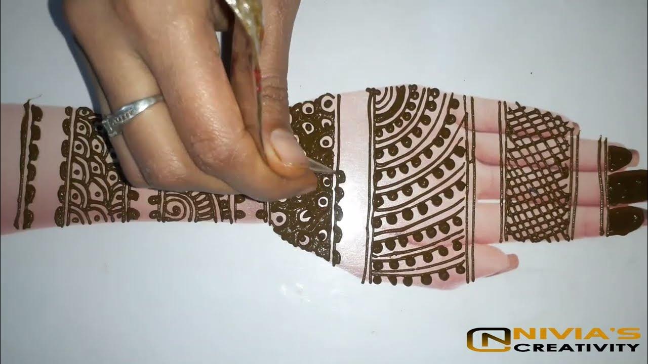 apply easy mehndi with the help tape mehndi design of 2023 mehndi look apply front mehndi
