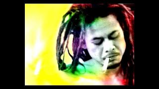 Tony Q Rastafara - Mencium Bulan (Official Audio)