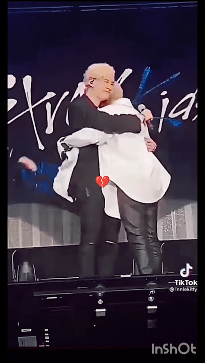 Chan is always there for felix 🥺 #shorts #viralshorts #straykids #bangchan #felix #mockingbird