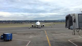 United Airlines A319 pushing back in PDX
A United Airlines A319 being pushed back in PDX for a its flight United Airlines A319 pushing back in PDX