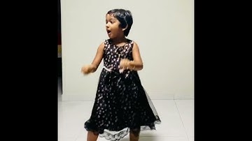 Kacha Badam Dance by a 4 years child
