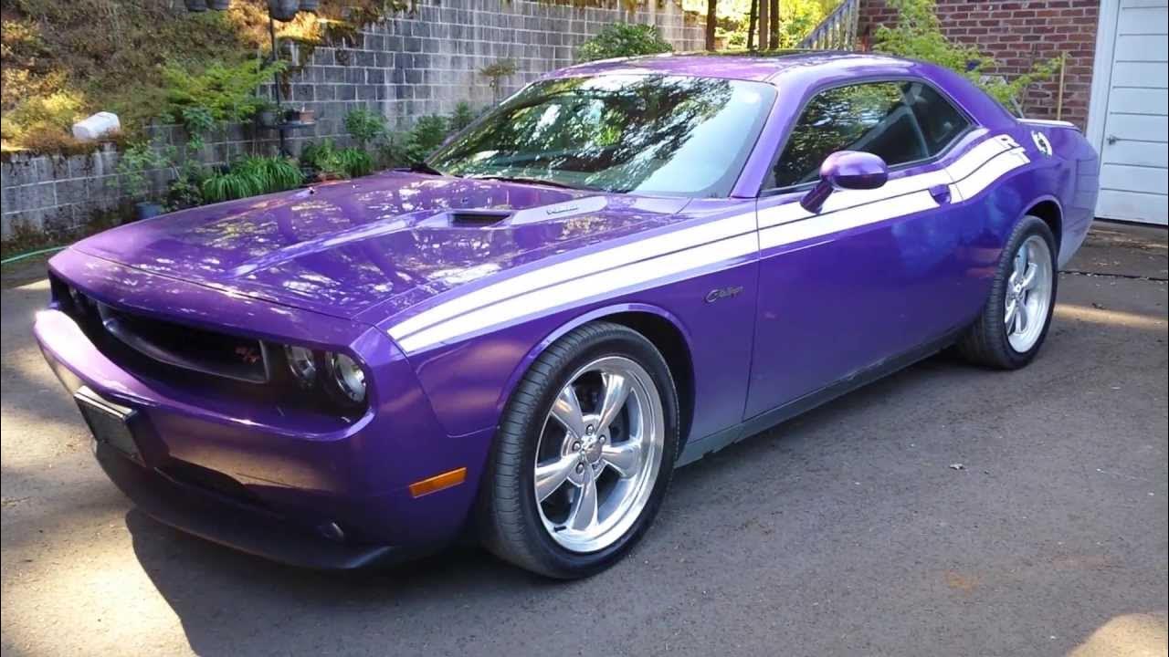 Shiny car stuff. Додж Челленджер 2013. Dodge Challenger 2023 фиолетовый. Додж Challenger 2013. Перламутровый Додж Челленджер.