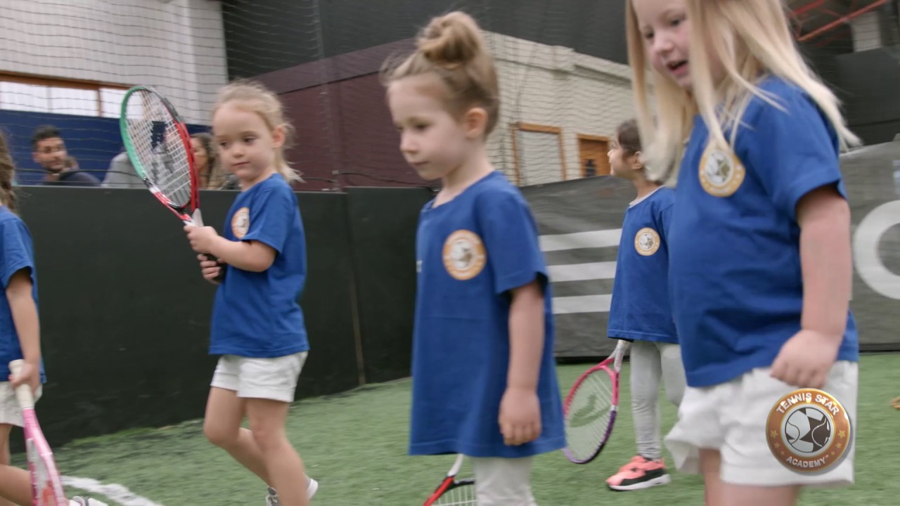 Tennis Time Kids - Teaching Children Aged 3 to 5 How To Play Tennis