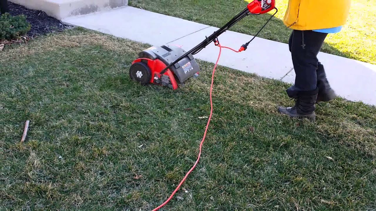 Homelite 14 in. 10 Amp Electric Dethatcher YouTube