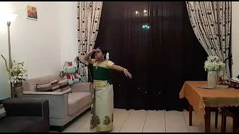 Thulasikathir nulliyeduthu dance by Nanda