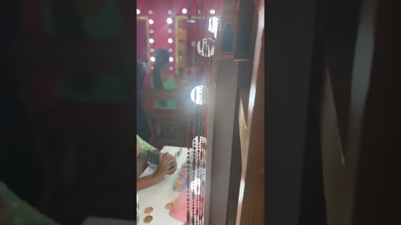 professional makeup course 