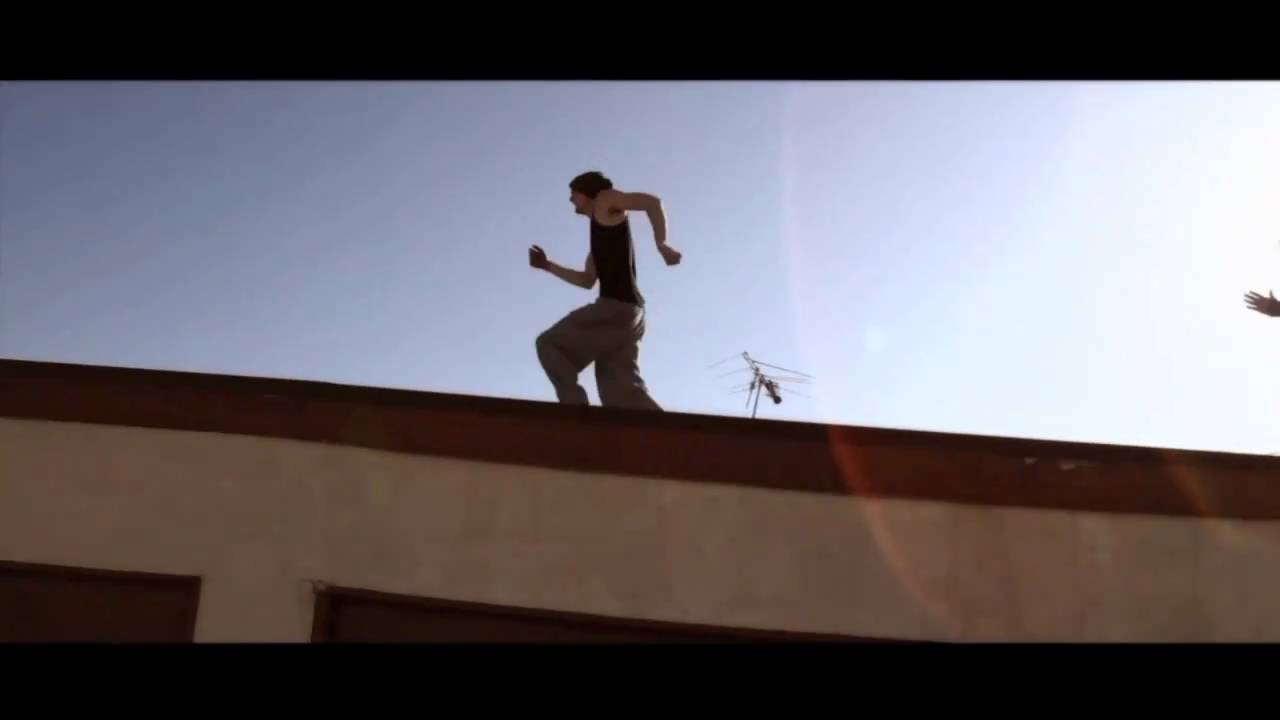 ANDERSON DAVIS CHASE SCENE...