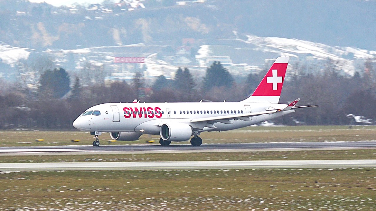 4K | SNOWYISH WINTER PLANESPOTTING at 🇦🇹 Graz Intl Airport (GRZ/LOWG)