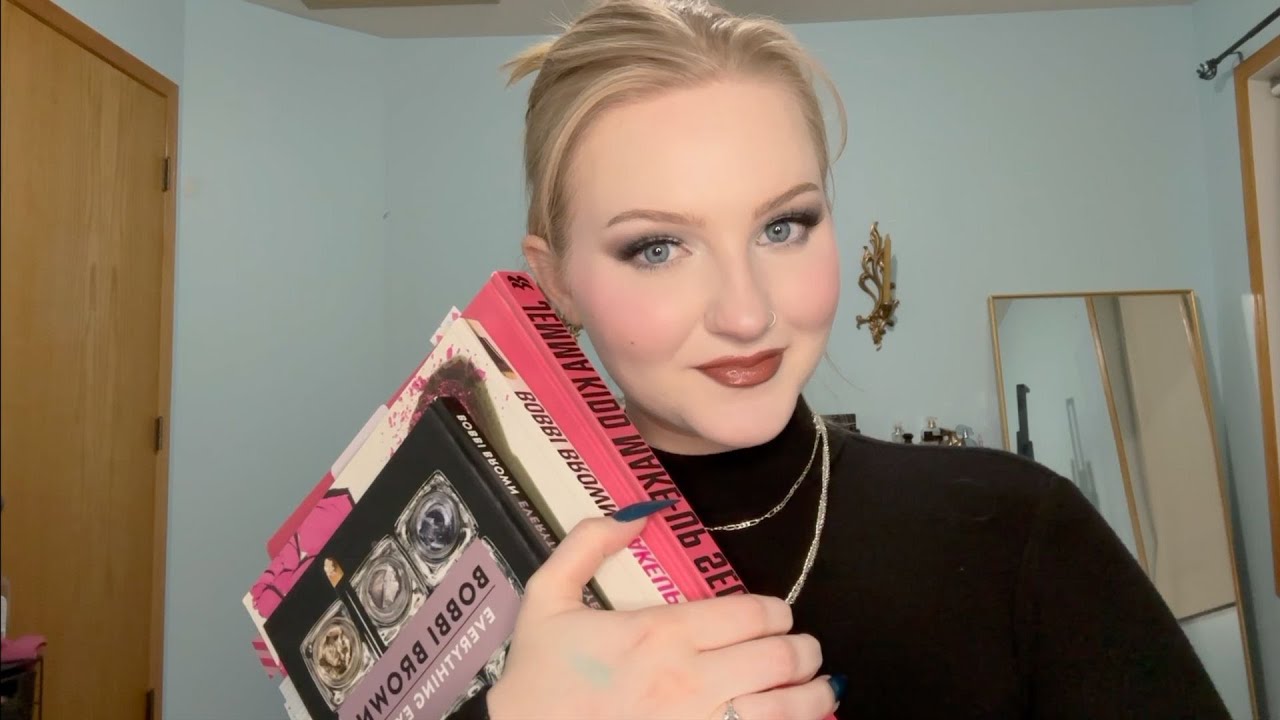 Professional Makeup lesson(ur a celebrity)💃💄📚 Page flipping &Tracing