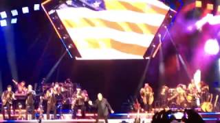 Neil Diamond - America (Live at the Vivint Smarthome Arena, 04/09/17)