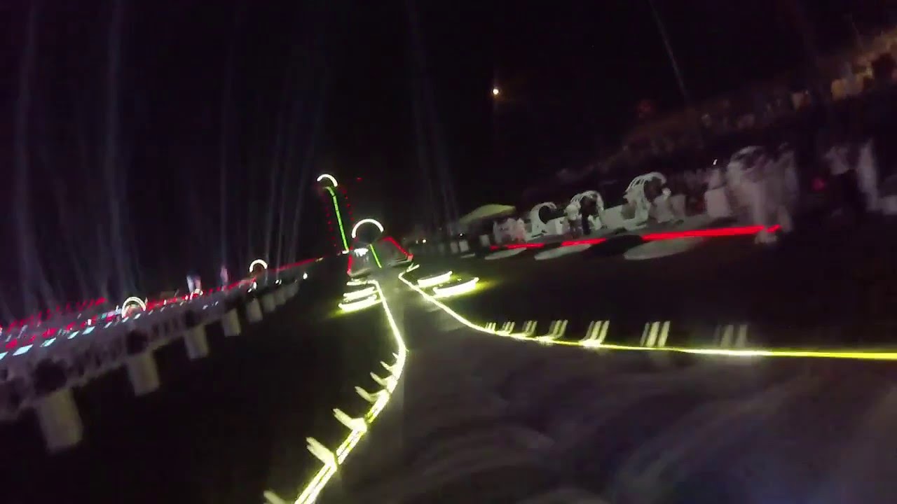Celsius Recepción doble Banni UK's FPV as he takes on Dutch Drone Race Team - YouTube