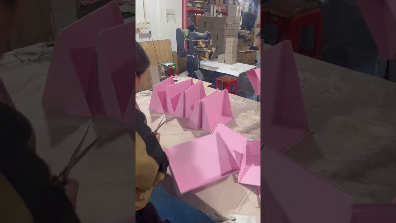 Custom Pickleball Paddle Packaging Box Step 3