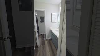 8322 Derbyshire Place Jacksonville, FL 32244