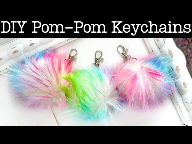 How to Make a Faux Fur Pom Pom with a Square 