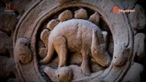 Kamboçya, Angkor Wat, Hayvan ve Dinozor Oymaları