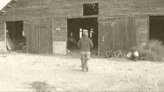 Old Fashioned Barn Hunt
Soar No More Wingshooting Co. employs this short old-school style pigeon hunting film as part of a greater work: PIGEON BLASTIN 1, now available. Visit www.soarnomore.com for details. Old Fashioned Barn Hunt