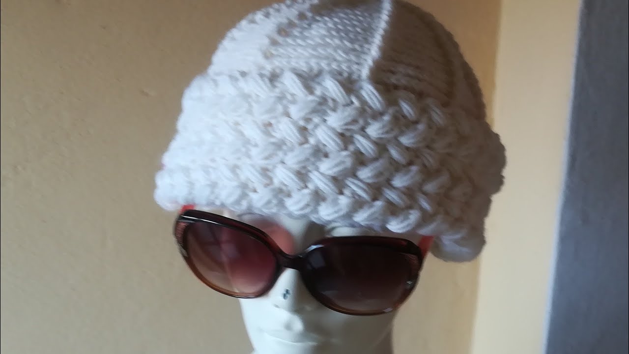 Cappello all'uncinetto \