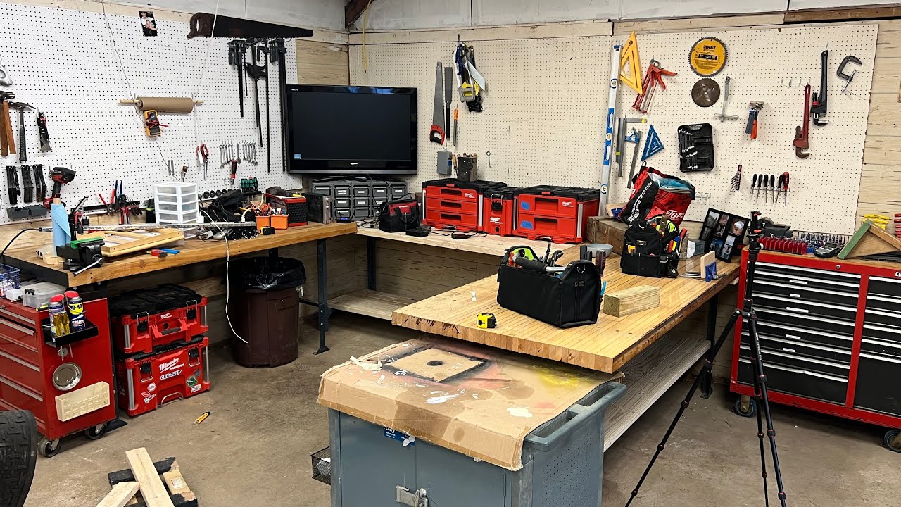 Working on a New Shop Layout ! - YouTube