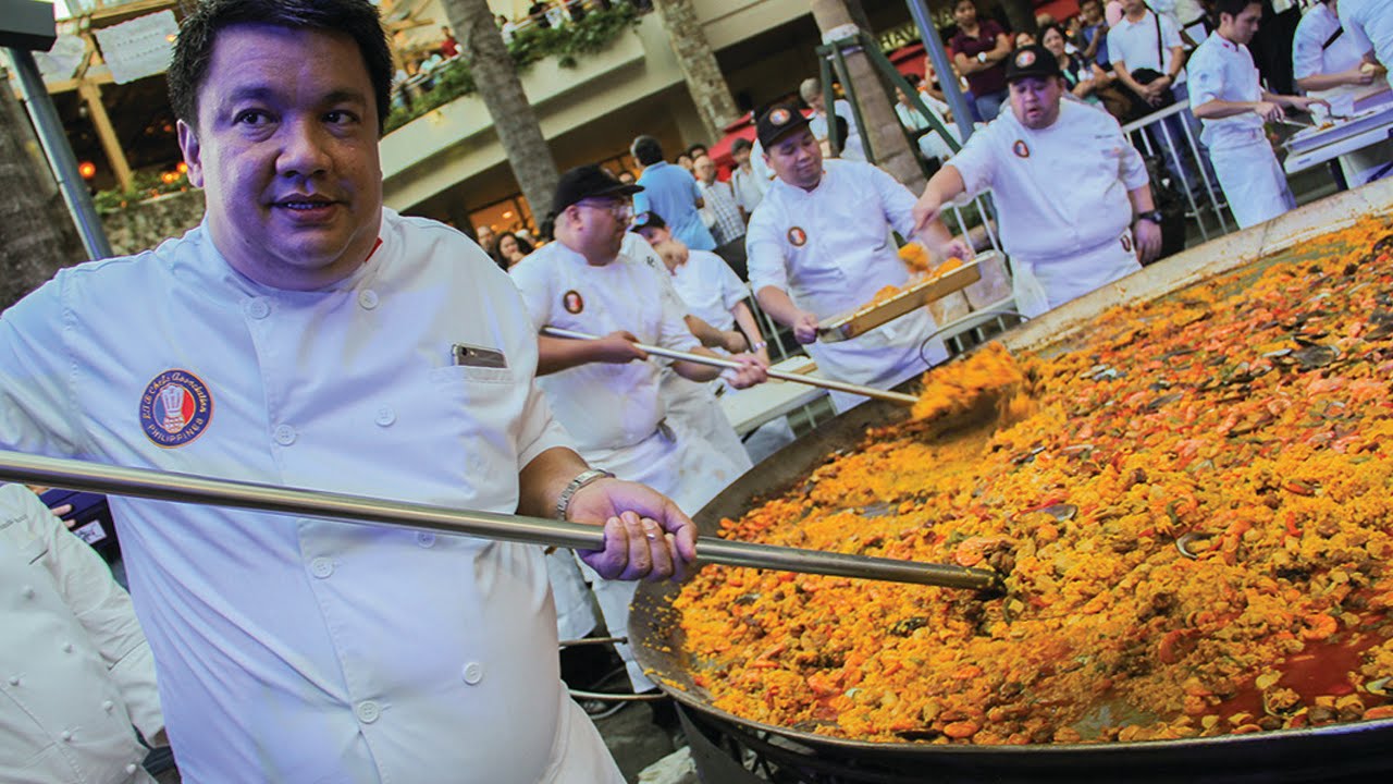 III. Traditional Ingredients Used in Spanish Paella
