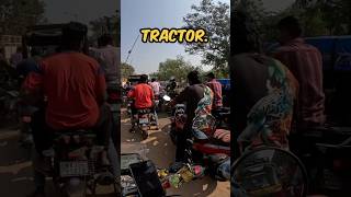 Lavi vs. Tractor on the streets of India 🏍💪🇮🇳 #india #indiatrip #indiatravel #heroxpulse200 #rtw