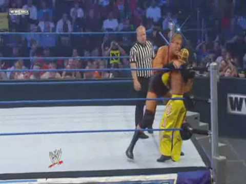 Jack Swagger vs. Rey Mysterio (SmackDown 07 23 2010) Part 1