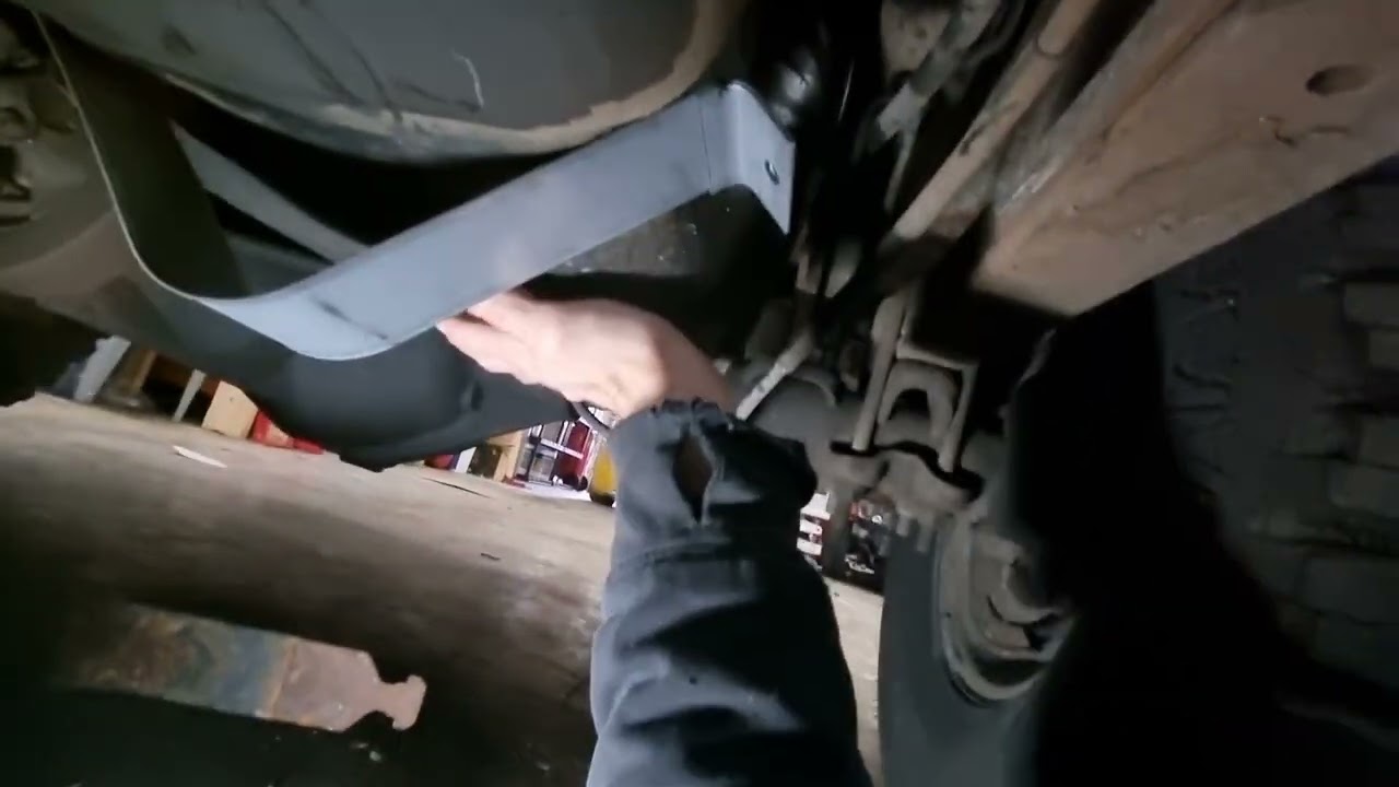 FUEL TANK STRAPS REPLACEMENT GMC/CHEVY DURAMAX 2500/3500 2005 silverado