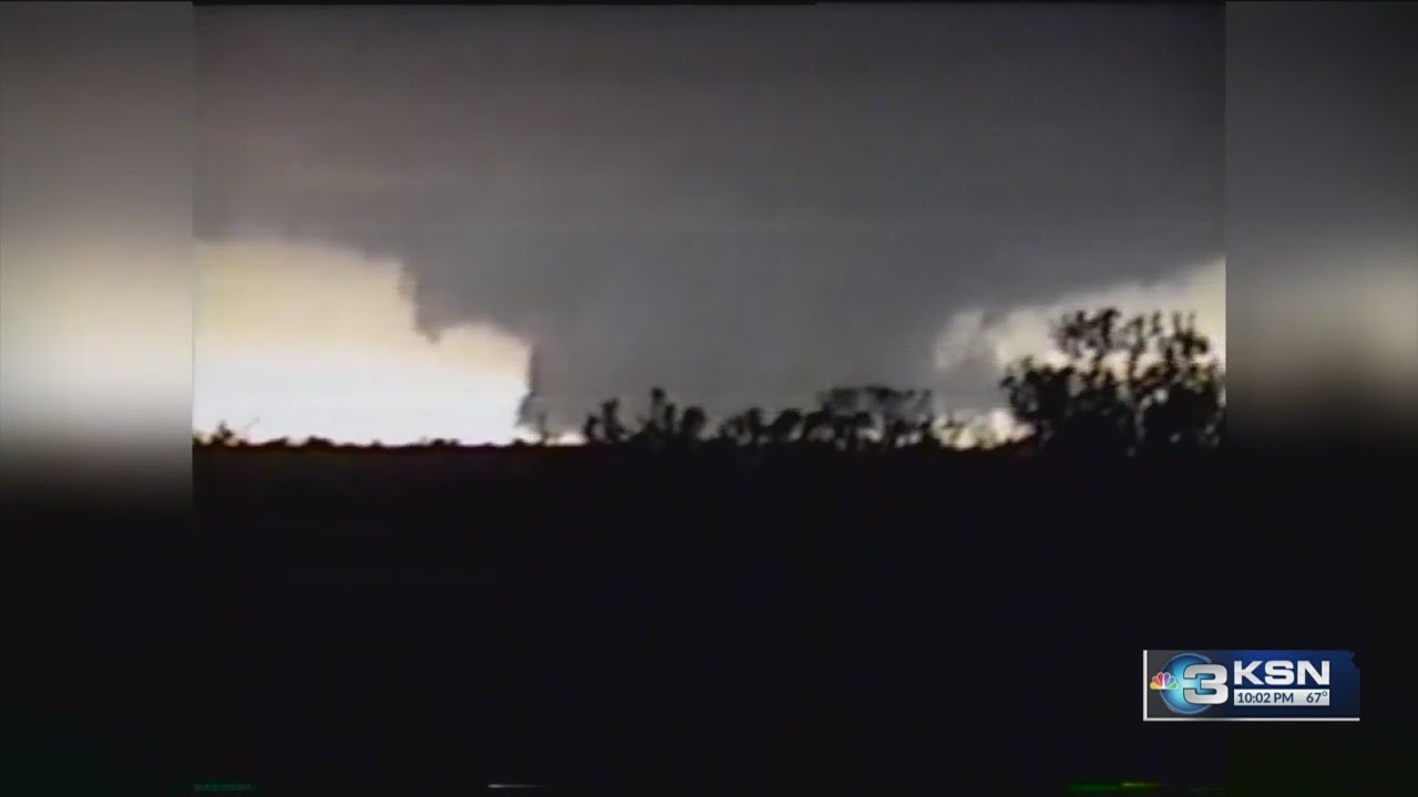 Former mayor, city administrator remember the deadly Haysville tornado ...