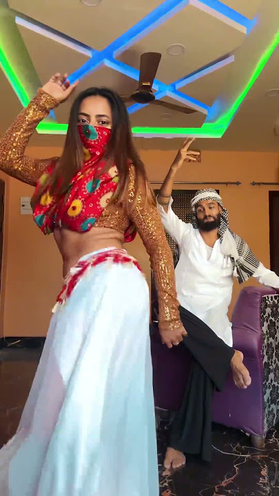 Habibi Come to Dubai  || #keshavi #dance #ytshorts ￼