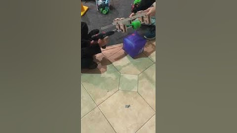 FRC 5987 Dual Roller Prototype 1 Cubes 10/01