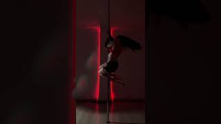 Girl dance exotic pole on high heels | choreography