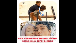 Ni̇sa Cemalcanin Sirtina Bi̇ni̇yor Danla Kikaniyor Teki̇