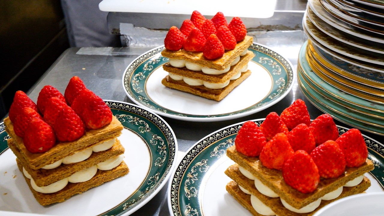 You Won't Believe These Japanese Peach Desserts! (Cafe Vlog) - YouTube