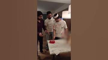 Prateek Jain Sir Birthday Celebration | How JEE/NEET Faculties party #shorts