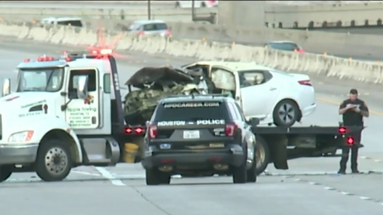 hpd driver ejected from pickup truck during crash with speeding car on fatal car accident houston today 610