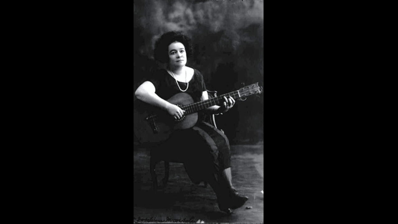 Flor de Amancay - Josefina P. de Morisoli - Annette Kruisbrink, guitar