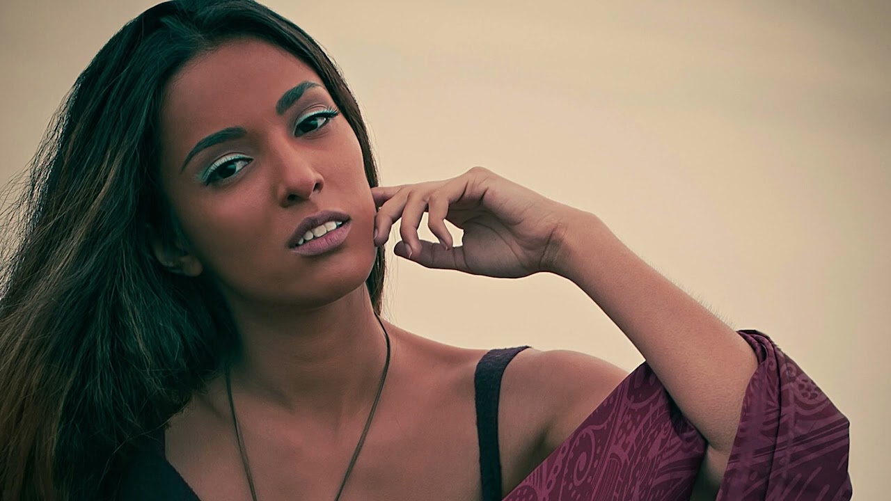 Παρακολούθηση D.J. Thor - Vacaciones en Tulum (Cafe De Anatolia) στο YouTube Παρακολούθηση D.J. Thor - Vacaciones en Tulum (Cafe De Anatolia) στο YouTube