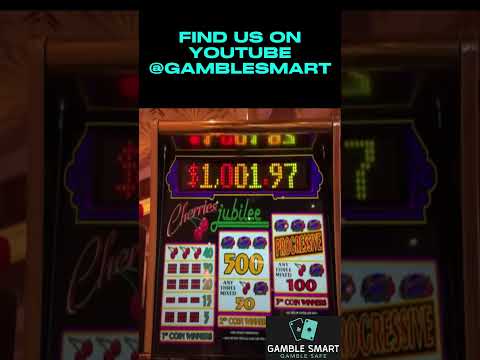 We will ALWAYS find a way to gamble 🤣 #casino #blackjack #gambling #comedy #skit #vacation