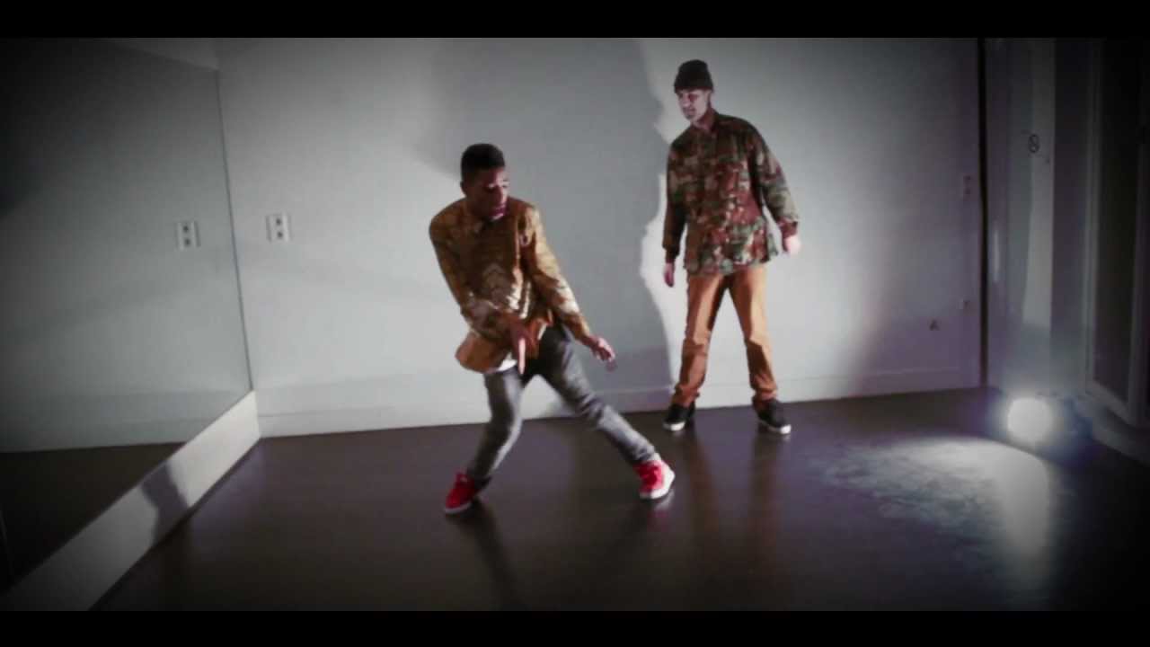 Seun Latukolan & Yay-lazy Freestyle