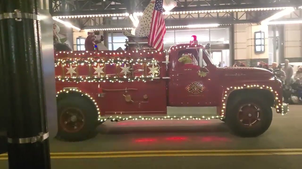 2023 Grand Illumination Parade in Downtown Norfolk Virginia