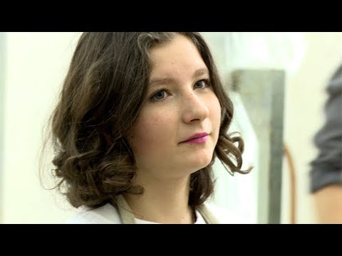 пятый канал программа на сегодня Люсьена ищет родителей. Эфир 28.02.2019