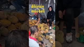 Awalnya Wanita Ini Dikira Pembeli shorts durian penjualdurian cewekcantik