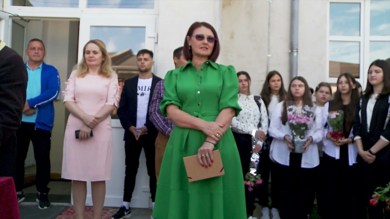 Inceput de an scolar la Trifesti, Iasi   11 sept  2023