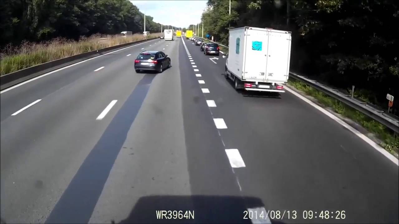 Car vs truck crash E40 Aalter Belgium