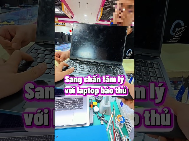 Đứng hình với nội thất bên trong laptop của thanh niên 🤣