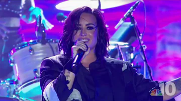 Demi Lovato - Sorry Not Sorry (Rock Version) Live at WAWA Welcome America Festival in Philadelphia