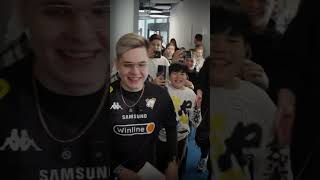 Немножко незапланированная фотосессия с GentlemaN 😅 #virtuspro #standoff2 #gentleman #reason #so2