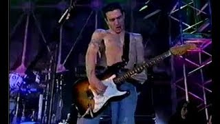 Red Hot Chili Peppers - New Years Eve 1991 MTV (W/ HQ Audio)