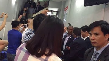 President Obama Dines at Restaurant in Hanoi