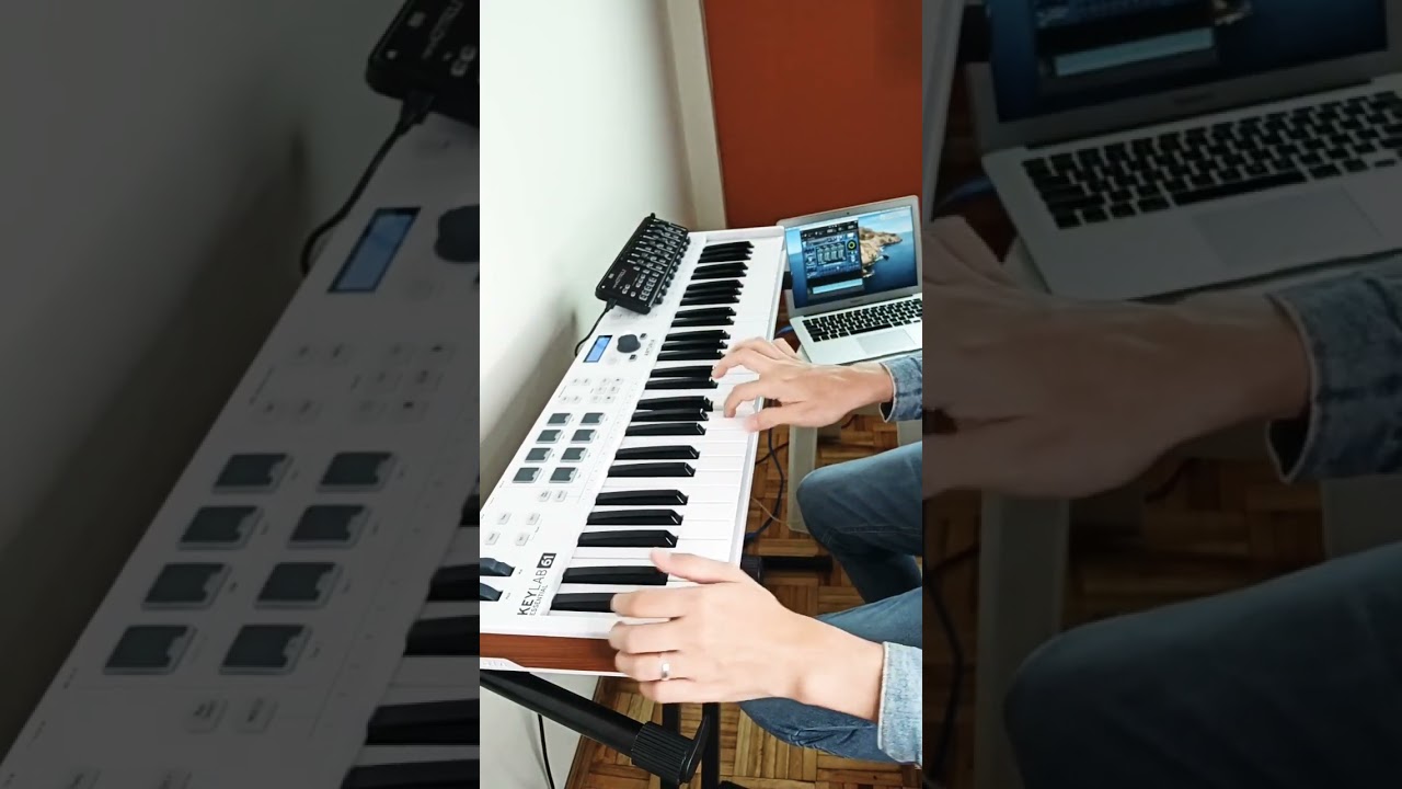 Holy Thunderforce - Rhapsody (Keyboard solo 🎹)